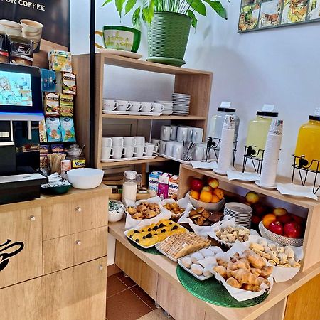Long Street Hotel براشوف المظهر الخارجي الصورة