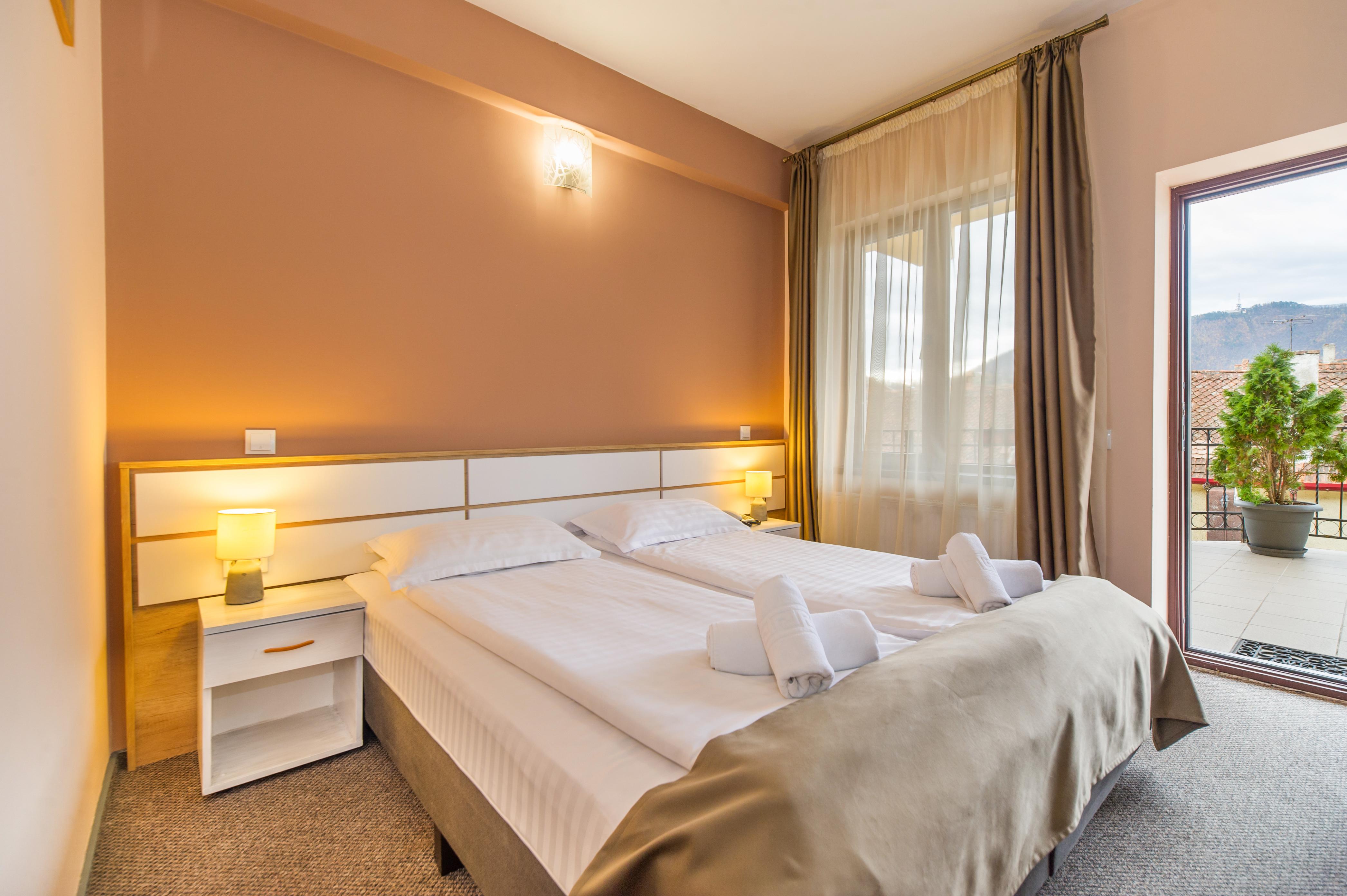 Long Street Hotel براشوف المظهر الخارجي الصورة