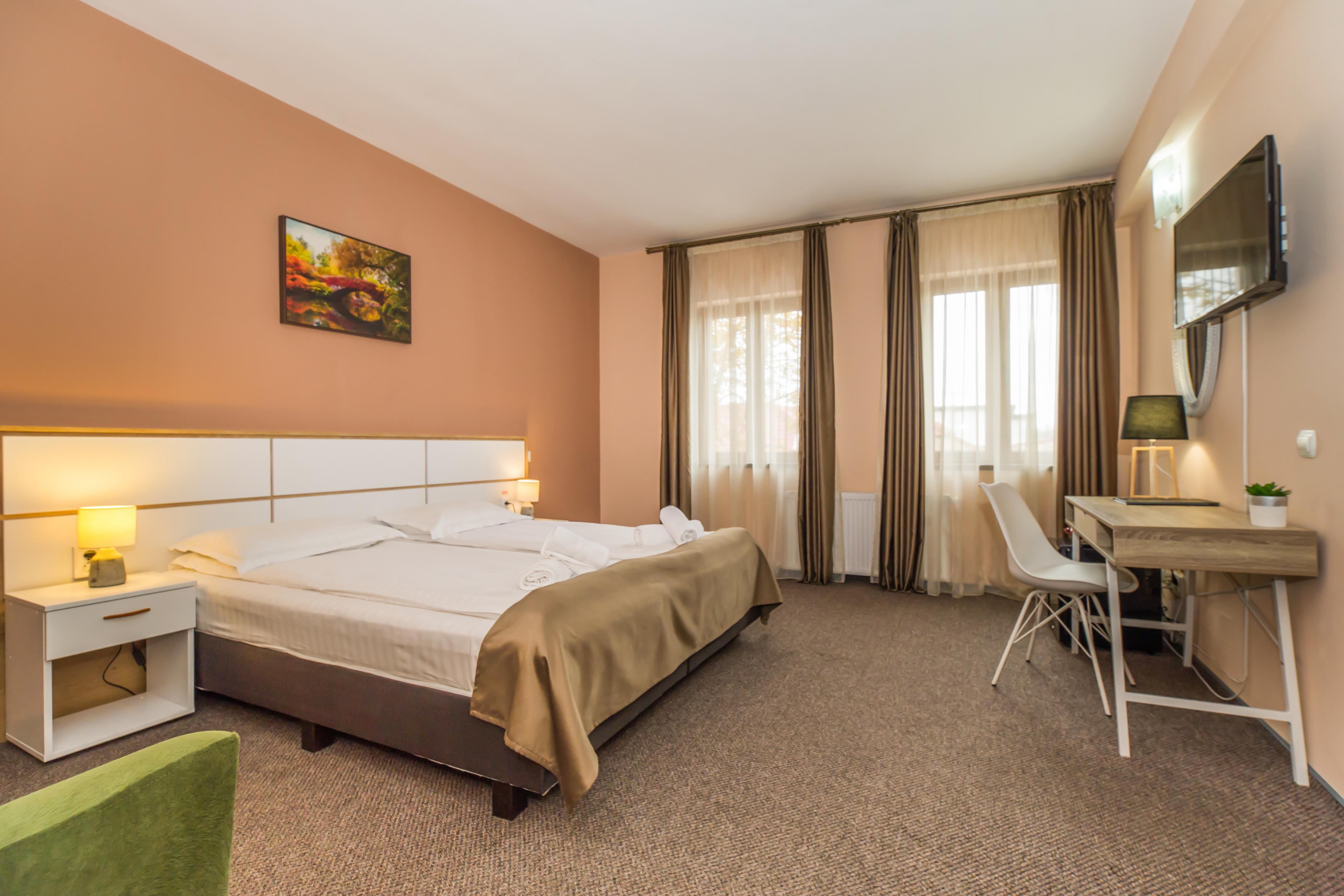 Long Street Hotel براشوف المظهر الخارجي الصورة