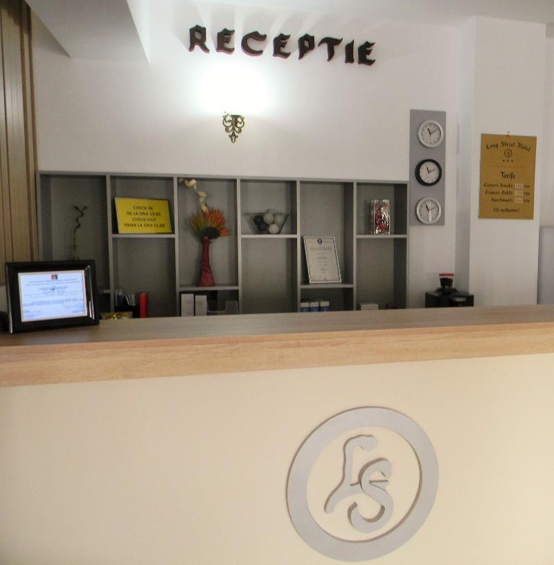 Long Street Hotel براشوف المظهر الخارجي الصورة