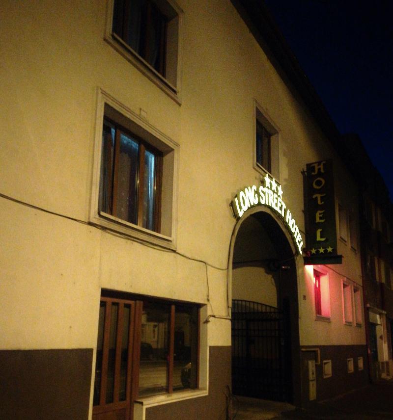 Long Street Hotel براشوف المظهر الخارجي الصورة